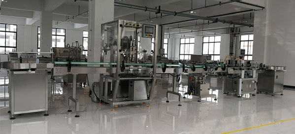 >濃醬灌裝生產(chǎn)線-辣椒醬灌裝機(jī)設(shè)備