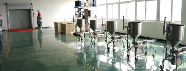 KLG瓶裝辣椒醬灌裝機(jī)